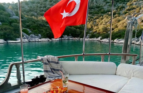 Kas Alquiler De Eote | Albatros Q Crucero Goleta
