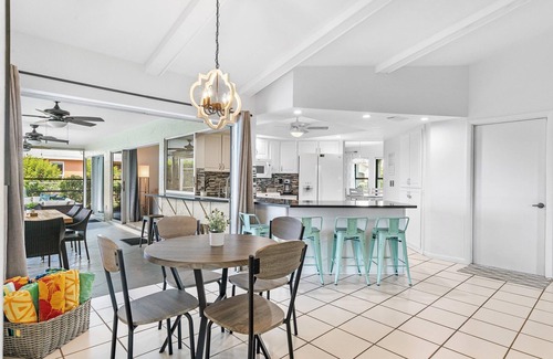 Caloosahatchee Villa | Gulf Access with heated pool! 3 beds/2 baths! Paradise!