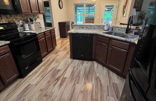 Ono Island Casa | Gulf Coast Hideaway/Silverhill: Spacious 4/2 house & pool, lots of outdoor space