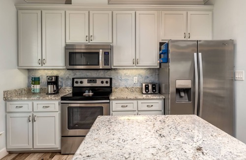 Dauphin Island Casa | Gulf Front 4/3 with stairs to the waves! Wake up on the Gulf! - Awake on the Gul