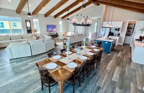 Cape San Blas Casa | Febrero Especial $ 250 por noche !! Frente al golfo, piscina privada y playa tranquila!