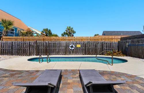 Crescent Beach Casa | Gulf Holiday Home