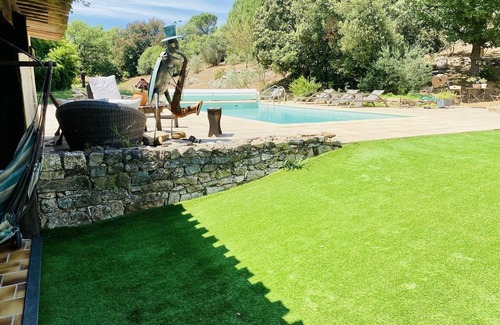 Plan-de-la-Tour Casa | Golfo de Saint Tropez: casa rural de 2 dormitorios independiente con piscina