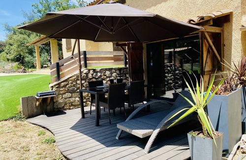 Plan-de-la-Tour Casa | Golfo de Saint Tropez: casa rural de 2 dormitorios independiente con piscina