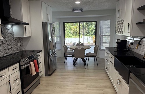Palm Harbor Casa | Gulfside Serenity Stay Spanish Oasis w/Pool & Near the Beaches