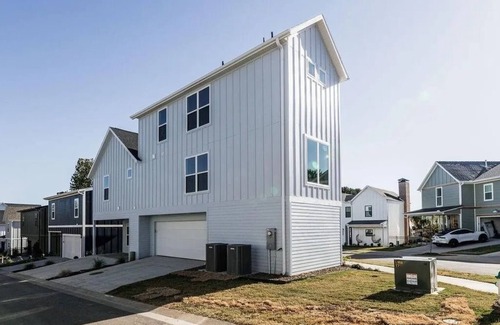 Fayetteville Casa | Gulley Grove Game Day - 10 minute drive to U of A/Downtown 3 beds ~ 2.5 baths