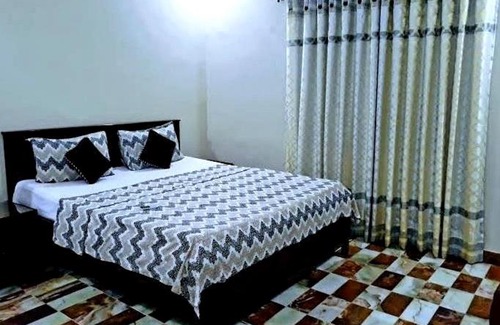 Gulshan-E-Jamal Hotel | Gulshan E Jamal Guest House