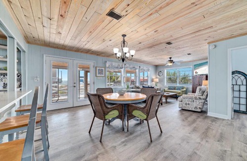 Surf Side Shores Casa | Gumbo YaYa