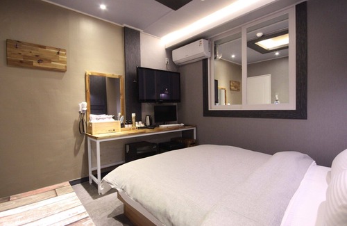 Gumi Hotel | Gumi Indong Hotel Comma