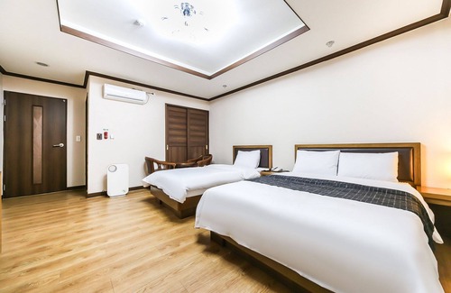 Gumi Hotel | Gumi Modern Business Hotel
