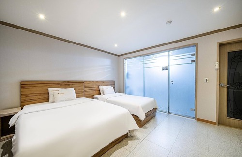 Gunsan Hotel | Gunsan Vitamin