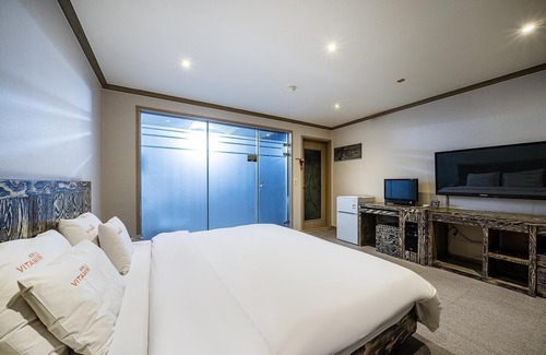 Gunsan Hotel | Gunsan Vitamin