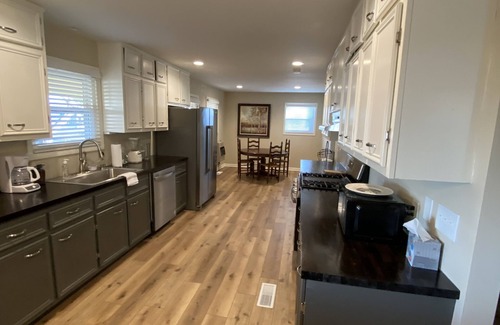 Guntersville Casa | Guntersville Lakeside Bungalow