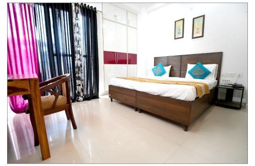Noida Hotel | Gupta Residency Near Ajnara Heritage