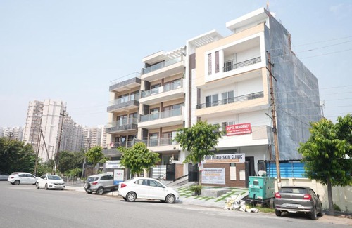 Noida Hotel | Gupta Residency Near Ajnara Heritage