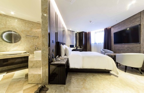 Guri Hotel | Guri Galmae Indi Present Hotel