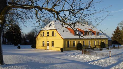 Gingst Apartamento | Gut Rattelvitz, Parterre A OST