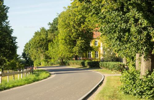 Muritz Casa | Gutshauszimmer Neu Gaarz