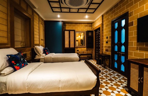 Amar Sagar Pol Hotel | Guulab Haveli