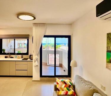 Nahariya Apartamento | GW930 Gugel Waves Amazing Seaview Apartments