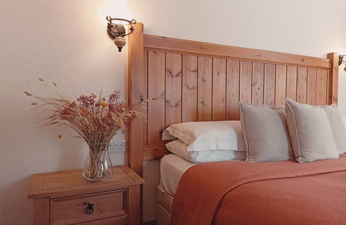 Nantgarw Cama Y Desayuno | Gwaelod Y Garth Inn