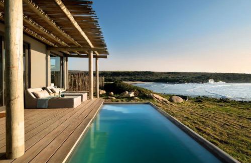Ngquza Hill Cabina | GweGwe Beach Lodge