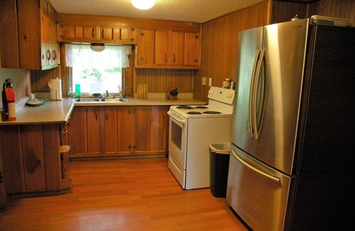 Kenai Peninsula Cabina | Gwin's Lodge Lower Alder Cottage #15