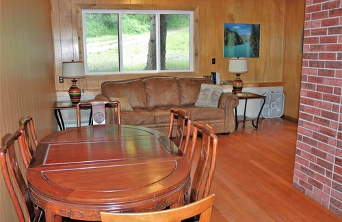Kenai Peninsula Cabina | Gwin's Lodge Lower Alder Cottage #15