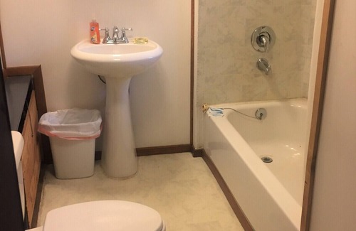 Kenai Peninsula Cabina | Gwin's Lodge Lower Alder Cottage #15
