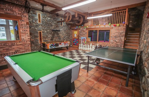 Rhyd-y-clafdy Cabaña | GWYNANT - a cottage that sleeps 4 guests in 2 bedrooms