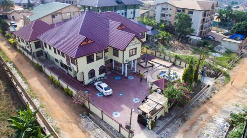 Kumasi Hotel | Gya-son Royal Guest House