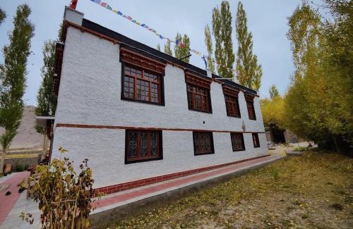 She Casa | Gyap thago heritage home Ladakh by LexStays
