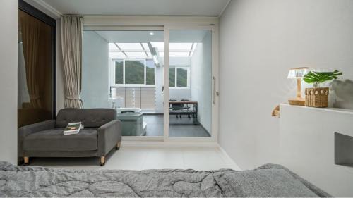 Gyeongju Casa | Gyeongju Modern Pool Villa