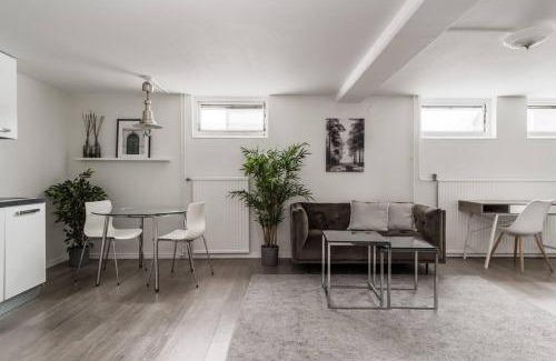 Borlange Apartamento | Gylle Luxe & Retreat