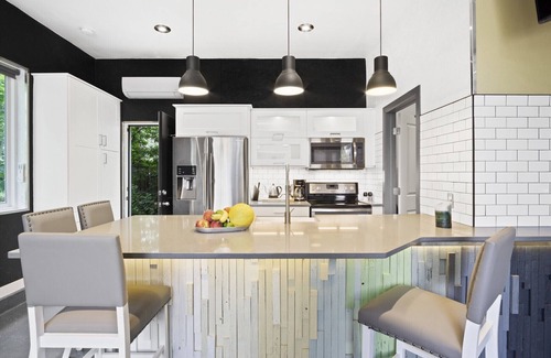 Barths Casa | Listado nuevo con descuento: The Oldshop Carriage House, patio privado, Denver.