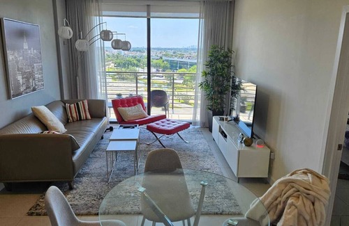 Doral Apartamento | GYM, WiFi, Pool, private parking, wifi, restaurants, night places, supermarkets