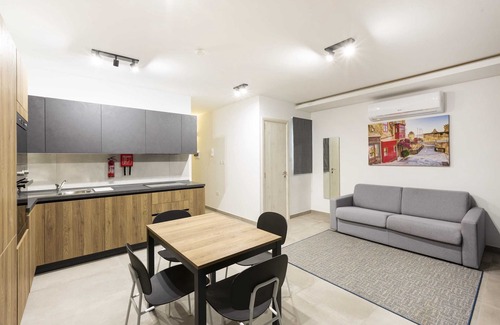 Gzira Apartamento | Gzira Suite 13-hosted by Sweetstay