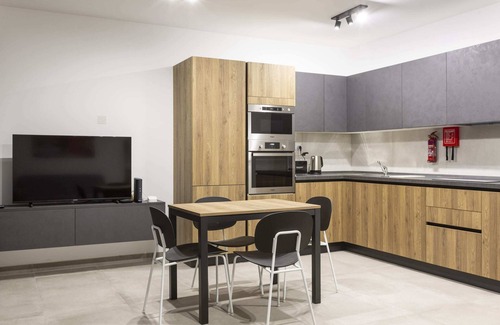 Gzira Apartamento | Gzira Suite 13-hosted by Sweetstay