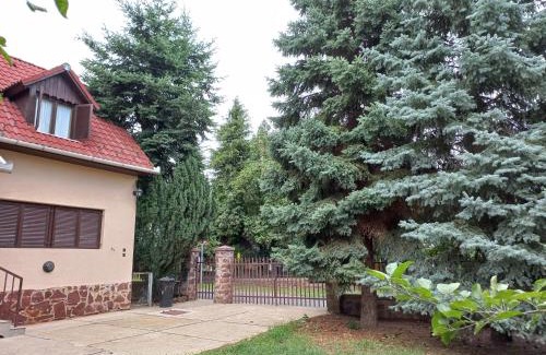 Revfulop Casa | Háromfenyő Apartman