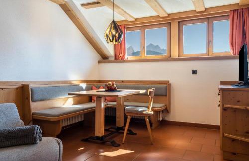 Villabassa Apartamento | Häuslerhof App Larix