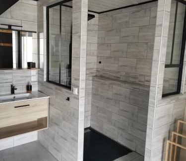 Goux-les-Usiers Apartamento | Hébergement L'extension Bien-être
