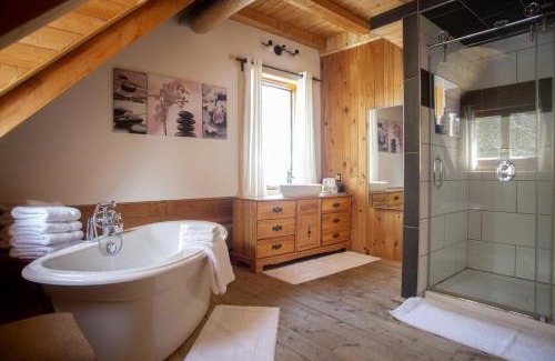 Sainte-Marie Cama Y Desayuno | Hébergement "La Maison en Bois Rond"