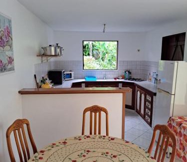 Trois-Rivieres Apartamento | Hébergement Les HIBISCUS