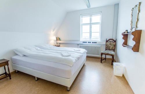Laugarvatn Hostal | Héradsskólinn Historic Guesthouse