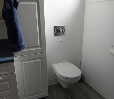 Hvalfjarðarsveit Apartamento | Hóll Guesthouse