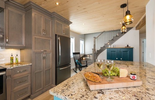 Isle aux Coudres Chalet De Esquí | Hôtel à la maison - La Maison du Nordet