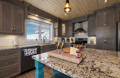 Isle aux Coudres Chalet De Esquí | Hôtel à la maison - La Maison du Nordet