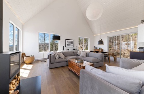 Saint-Joseph-de-la-Rive Casa | Hôtel à la maison - La Fascine