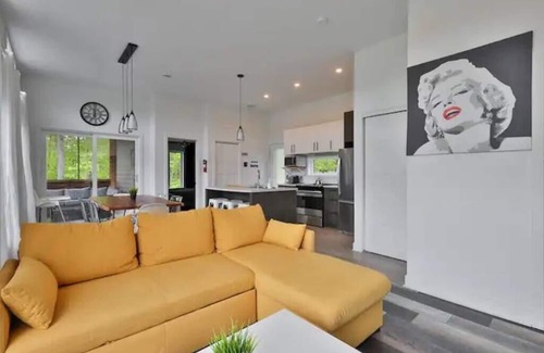 Chertsey Casa | Hôtel à la maison - Le Loup, spa et lac