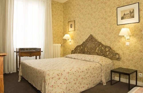 Les Halles Hotel | Hôtel Agora